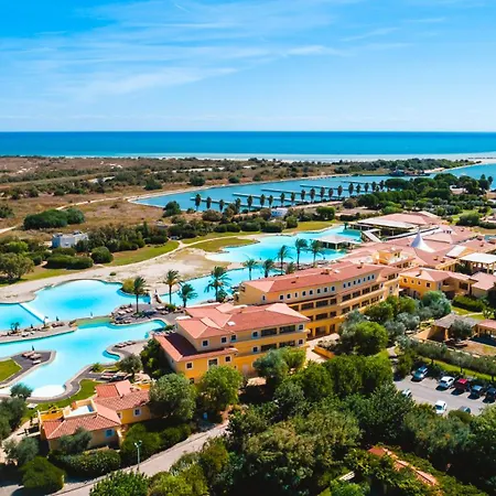 Argonauti Greenblu 4* 마리나 디 피스티치