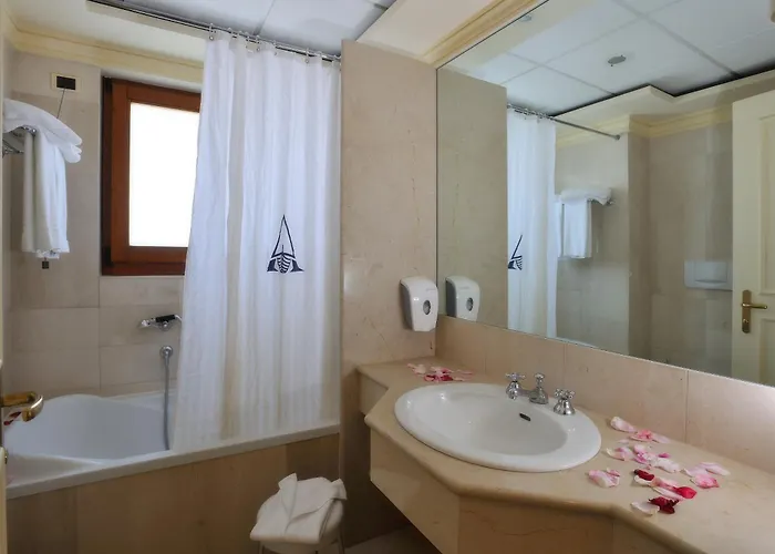 Argonauti Greenblu Курортный комплекс 4*